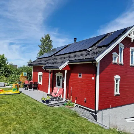 Private With Shared Kitchen, Bathroom And Tv *